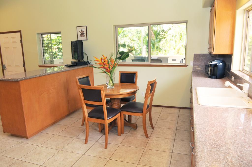 Aloha Aku Inn & Suites Kihei Rom bilde
